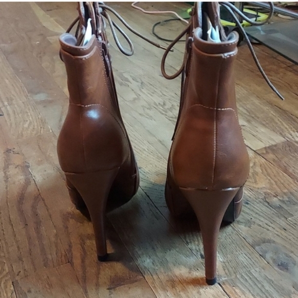 Brown Lace-Up Stiletto Size 7.5 Booties - Picture 2 of 3